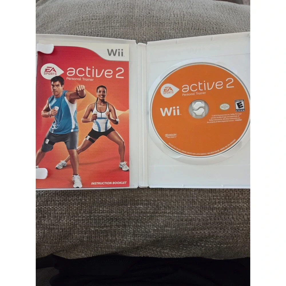 EA Sports Active 2 Personal Trainer Nintendo Wii Game RVL-SE2E-USA-B0